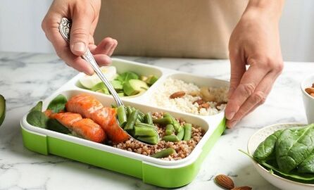 Correction nutritionnelle pour perdre du poids au niveau du ventre et des côtés